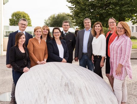 Lehrer*innen Fachgruppe 2 - Fachtheoretischer Unterricht Unterricht