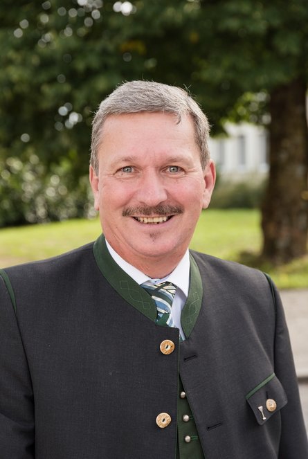 Fischbacher Günther Dipl.-Päd.